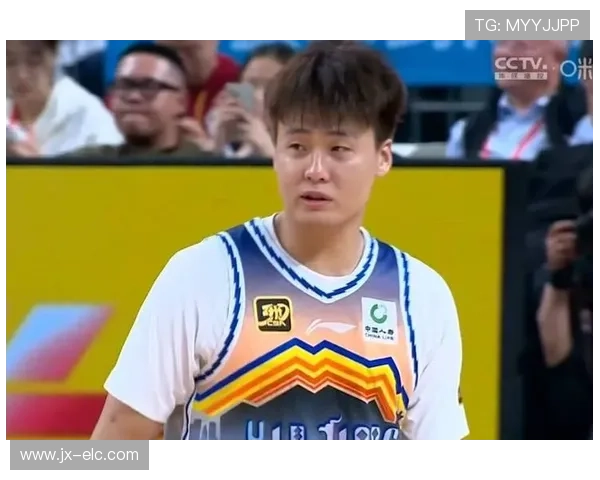 新疆考虑优先留下赵睿 多支球队主动联系寻求交易机会 新疆考虑优先留下赵睿 多支球队主动联系寻求交易机会
